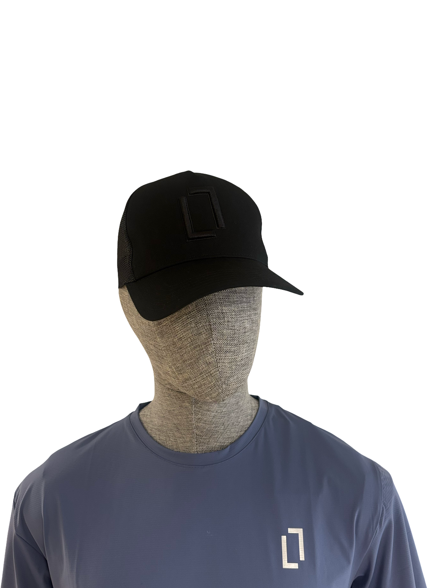 Mannequin wearing a gray t-shirt with a logo and a black cap on a white background