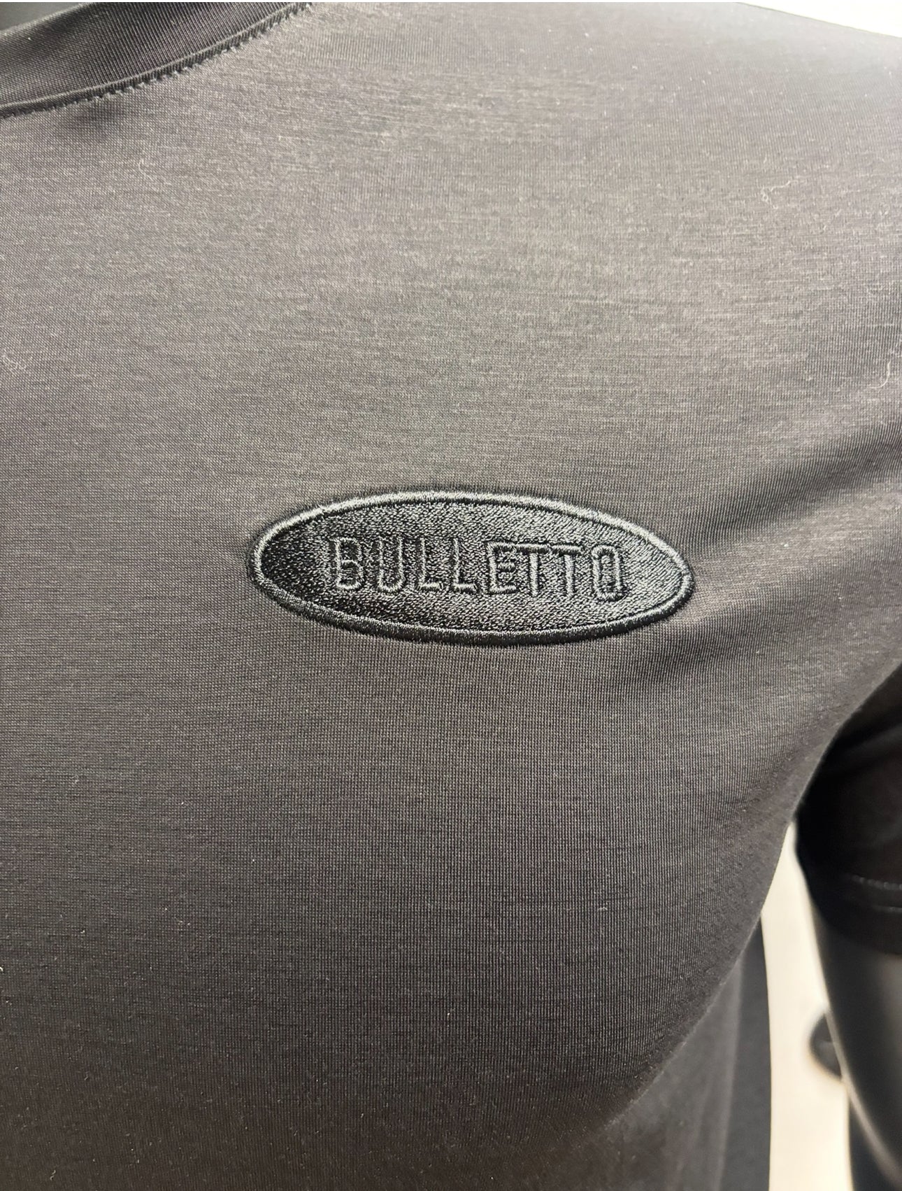 Bulletto embroided logo tee black