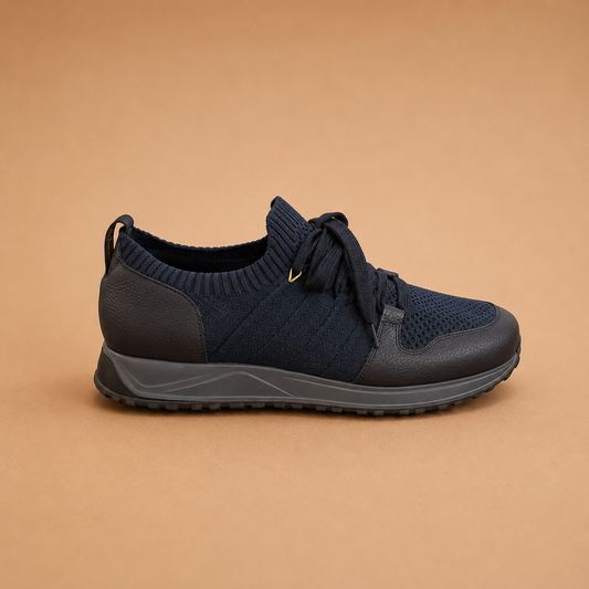Doucals Navy sneaker