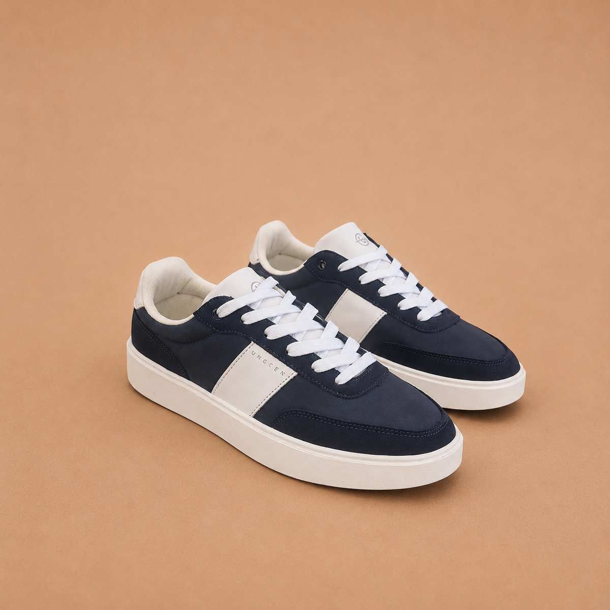 UNSEEN Navy suede Sneakers