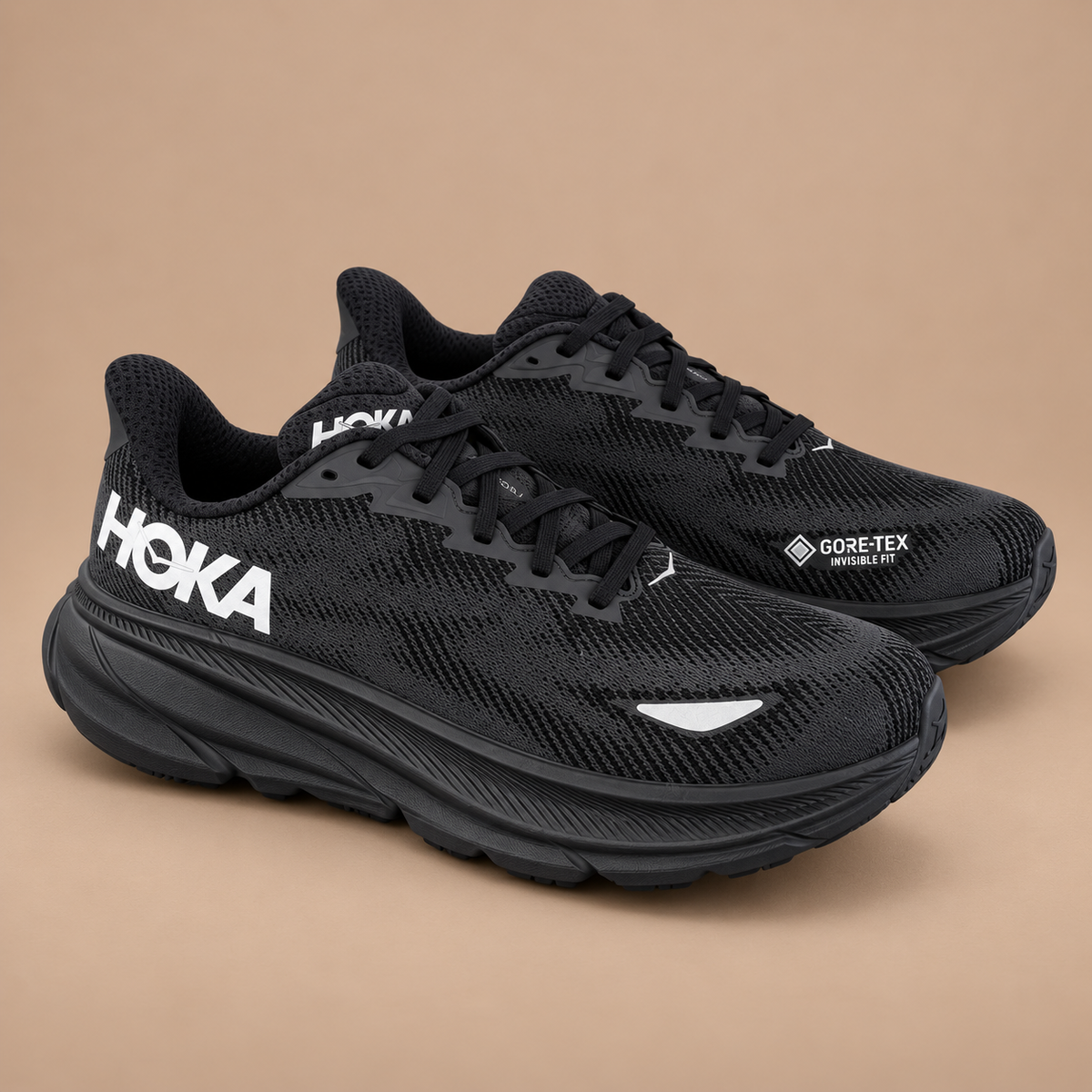 HOKA Clifton 9 GTX Black / Silver