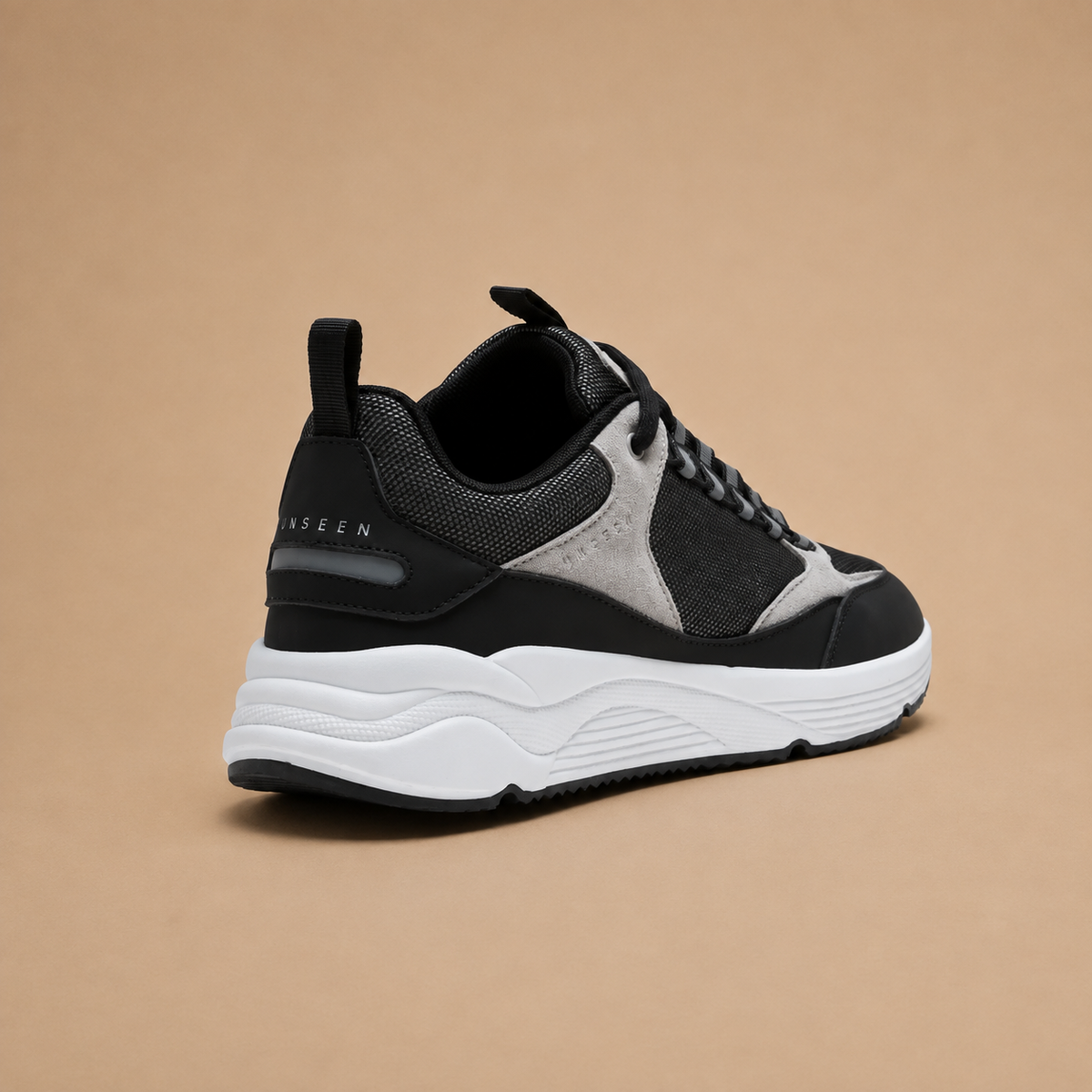 UNSEEN Black- Grey Sneaker