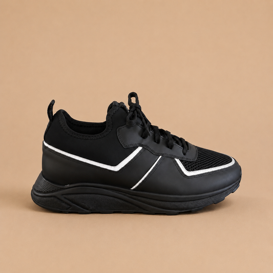 BULLETTO  Hybrid  Black Mesh Runner