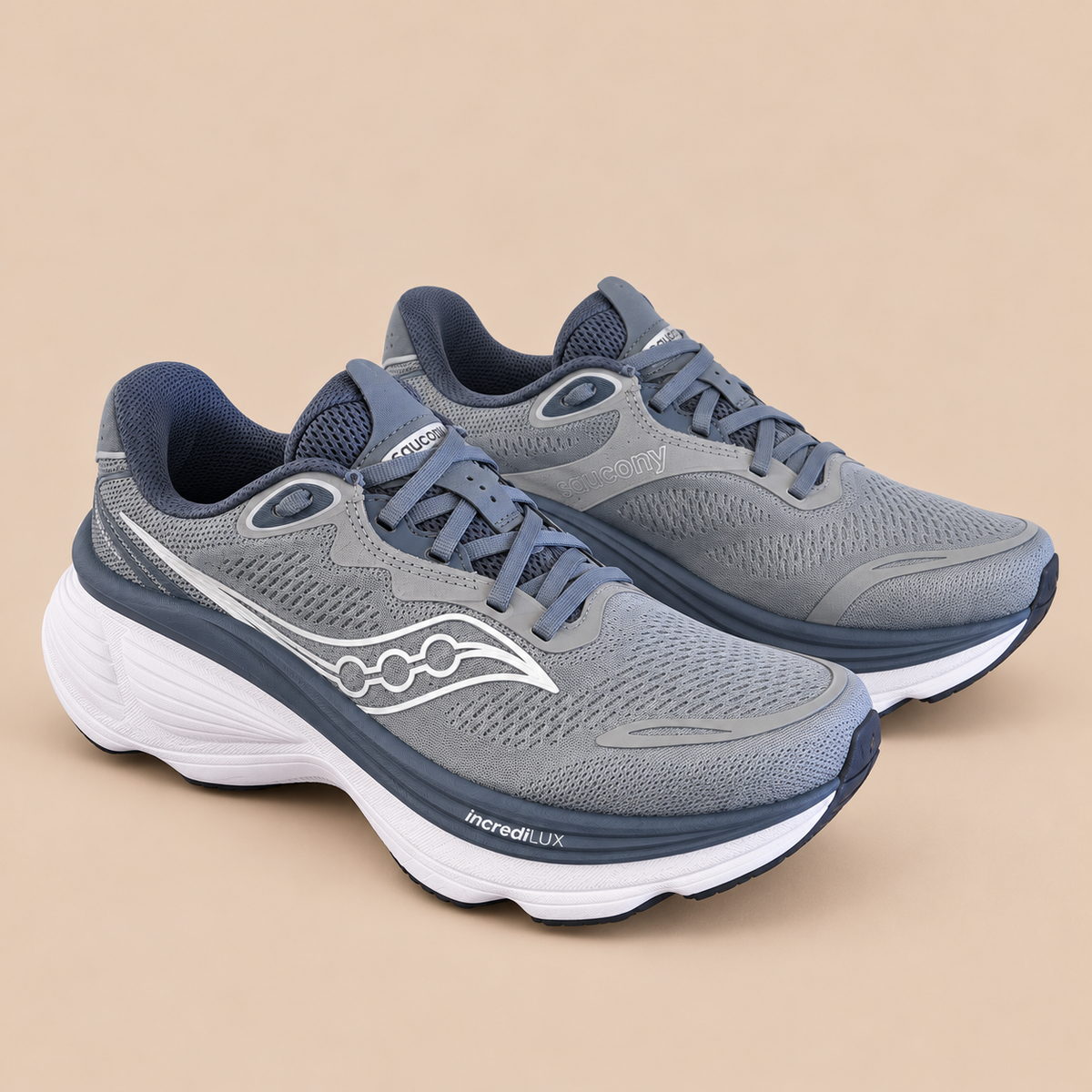 SAUCONY Hurricane 26 - Gunmetal / Grey.